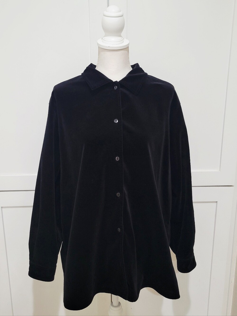 L.L. Bean Black Velvet Button-Front Women's Shirt | Size XL